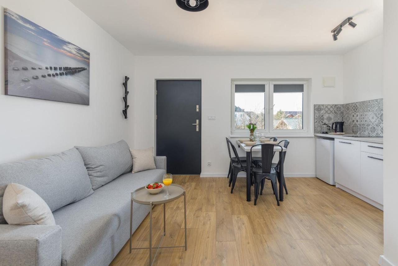 Seaside Escape Pet Friendly Apartments Mielenko By Noclegi Renters Buitenkant foto