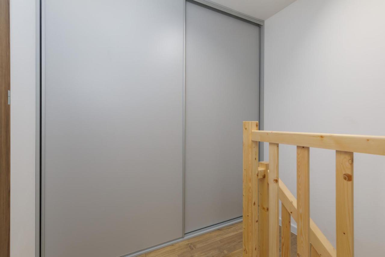 Seaside Escape Pet Friendly Apartments Mielenko By Noclegi Renters Buitenkant foto