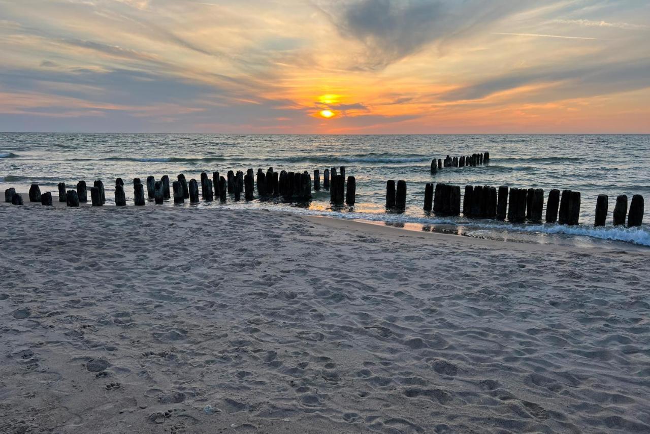 Seaside Escape Pet Friendly Apartments Mielenko By Noclegi Renters Buitenkant foto