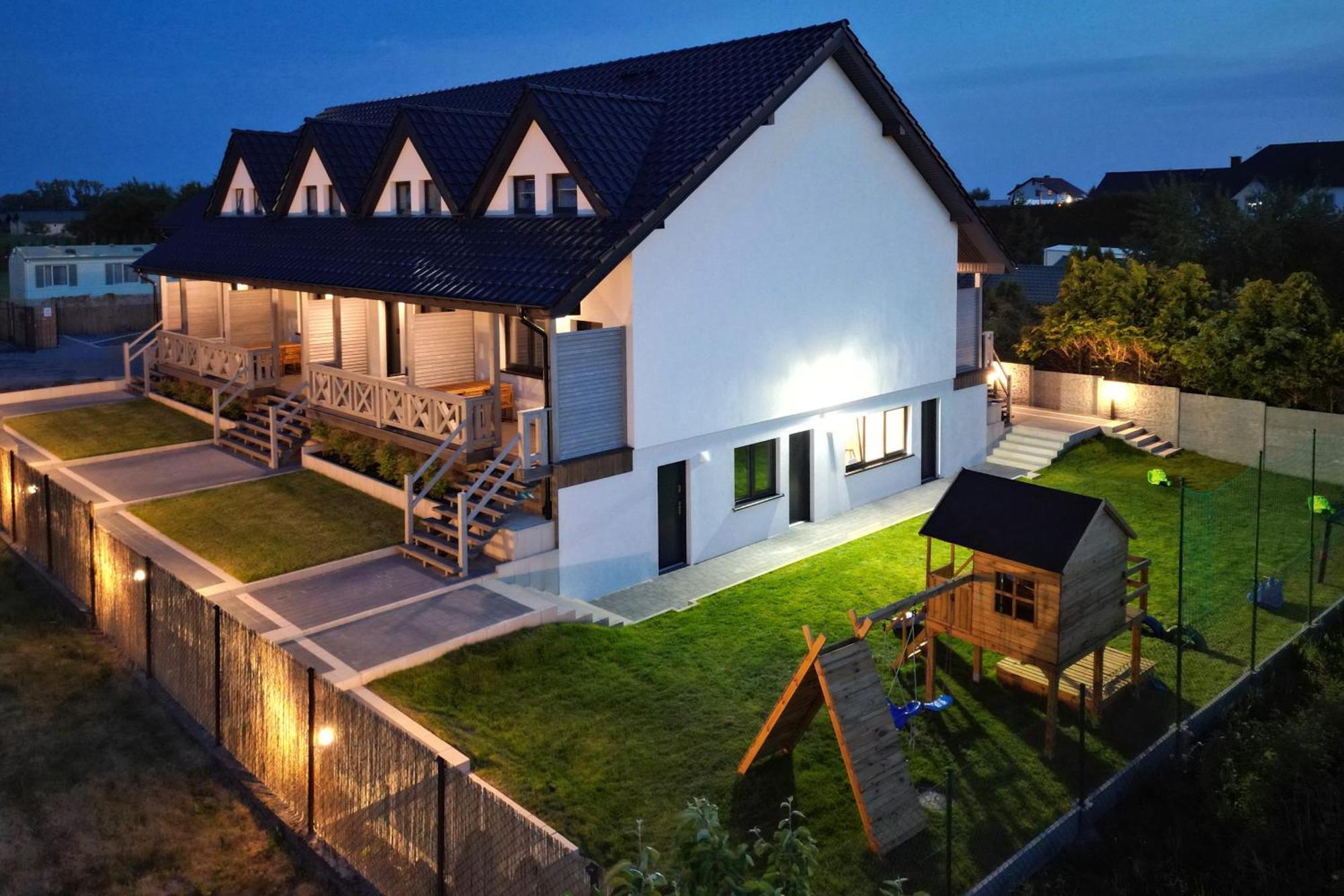 Seaside Escape Pet Friendly Apartments Mielenko By Noclegi Renters Buitenkant foto